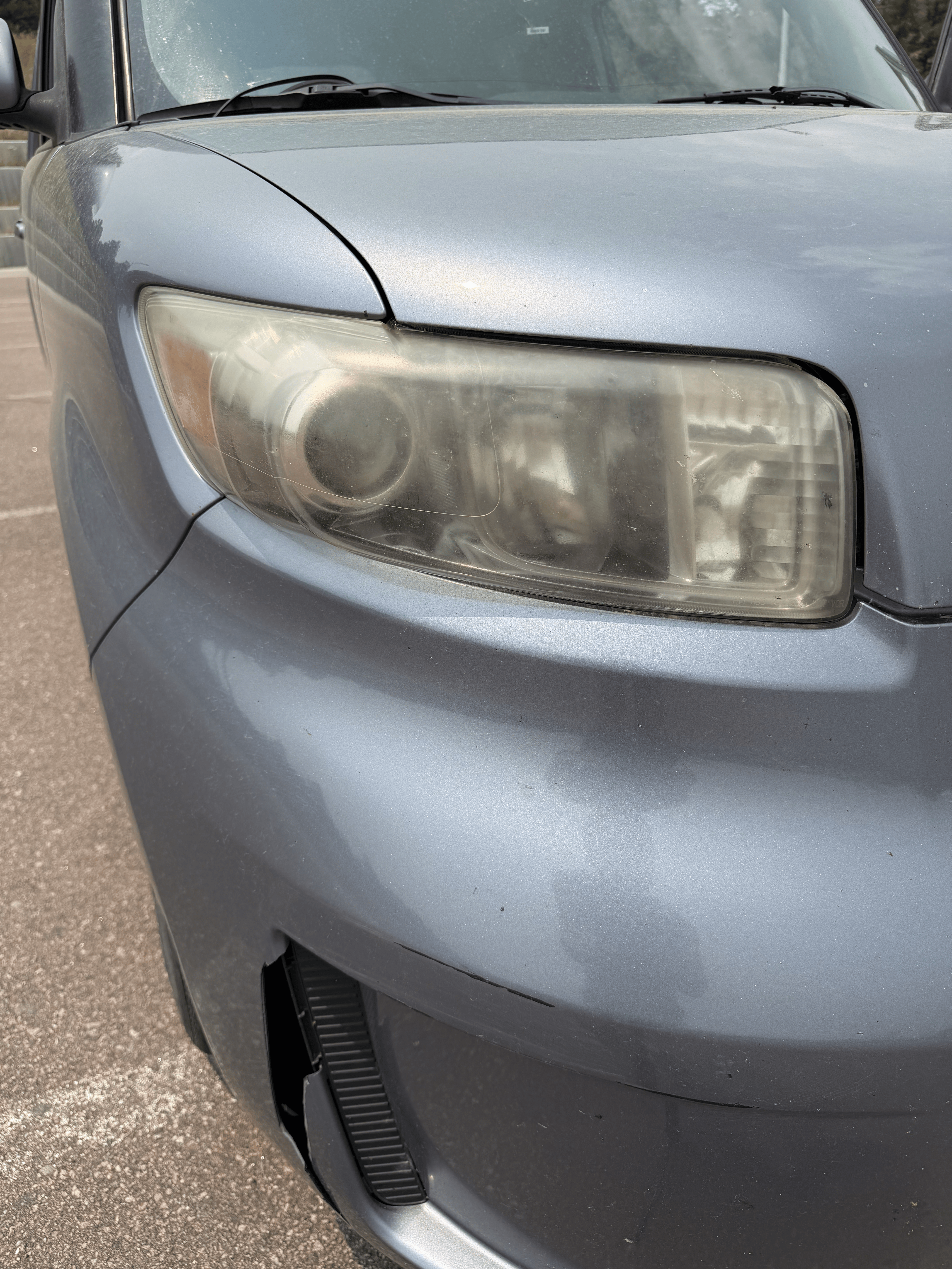 Cloudy original headlight