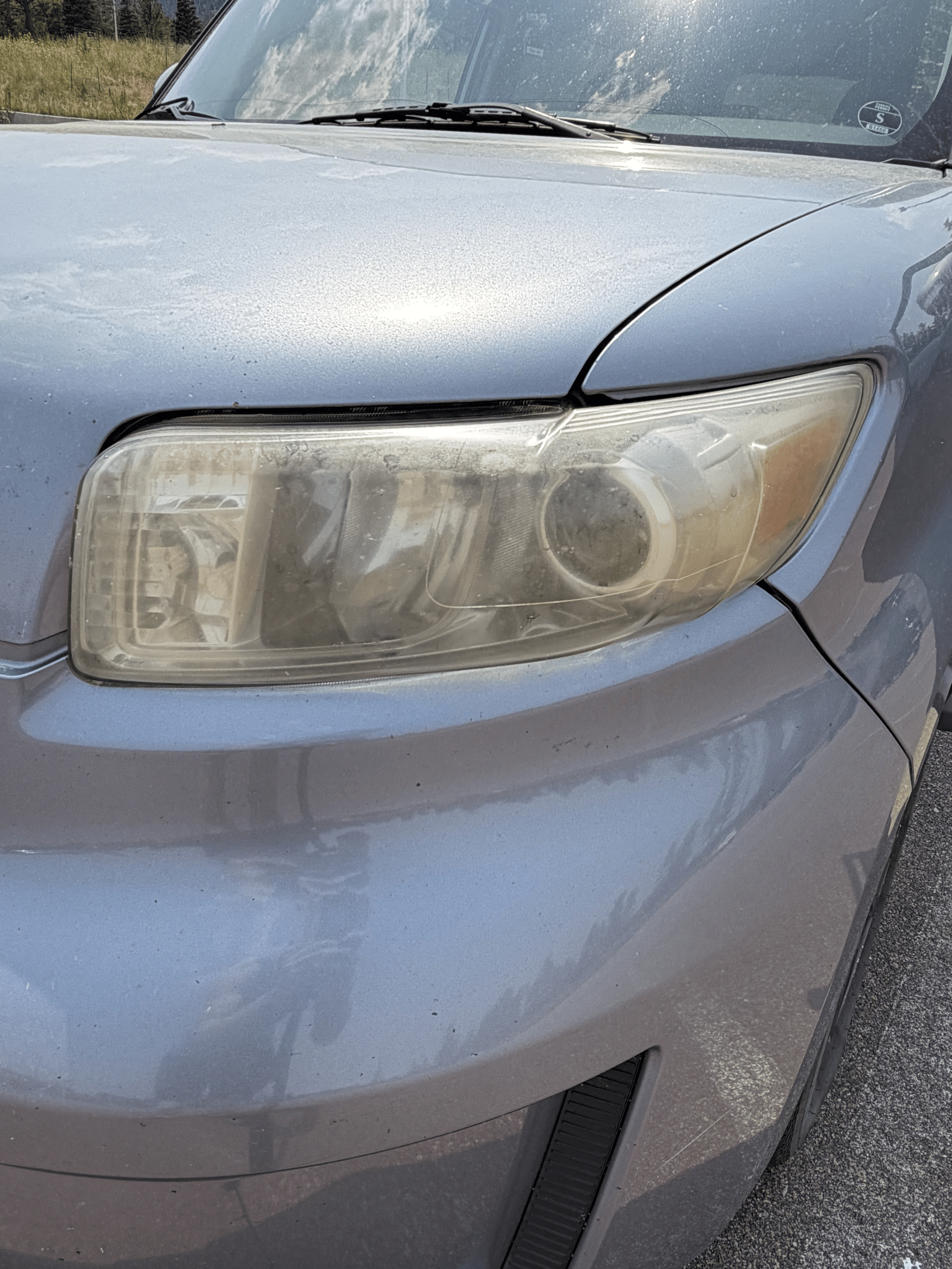 Cloudy original headlight